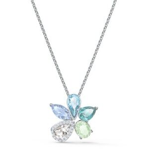 Swarovski floral crystal pendant and chain